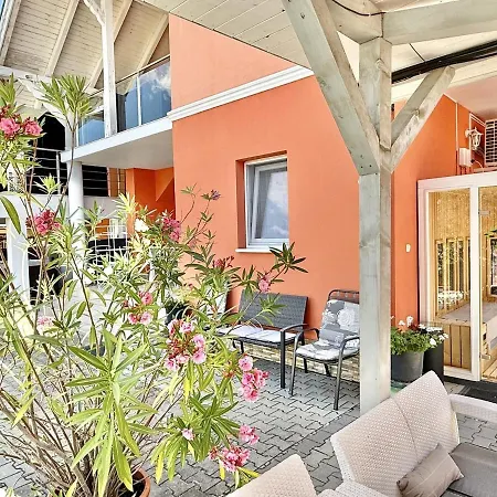 Lelle Udvar 5 Ac Free Parking *